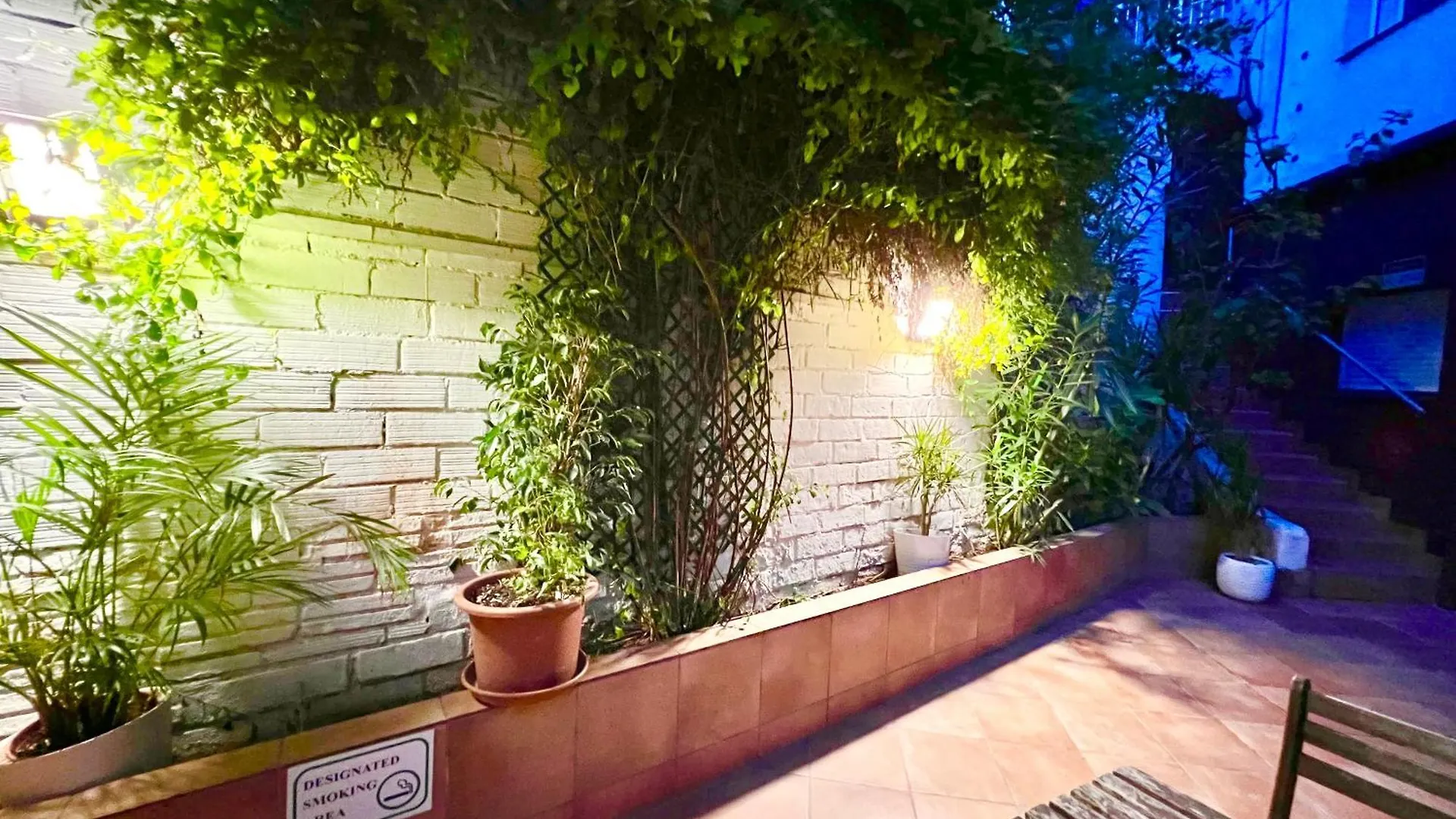 Апартаменты Cozy Suite Apartment, Wifi! Santa Coloma de Gramenet